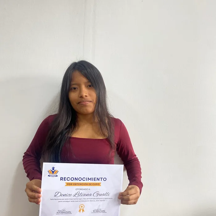 Denice Liliana Gualli, Cupo en Educación Básica — Universidad de Guayaquil